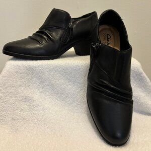 Clark's Emily 2 Braley Bootie Black Leather - Women's 8.5M - NEW IN BOX